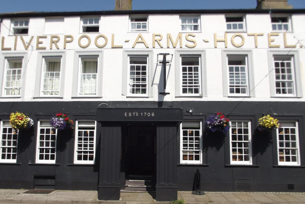 The Liverpool Arms Hotel بوماريس المظهر الخارجي الصورة